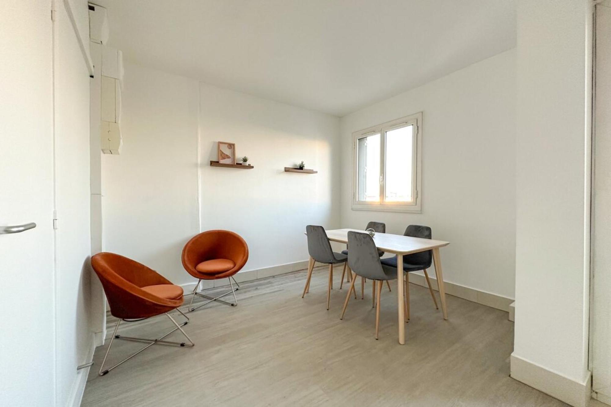 Flexliving - - Remusat *